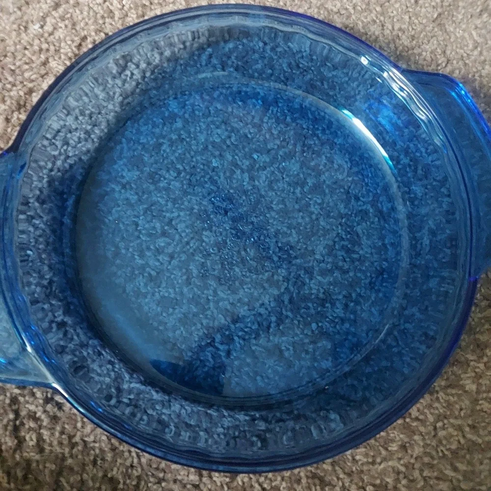 Vintage Anchor Hocking USA Cobalt  Blue Glass 1 qt Deep 2